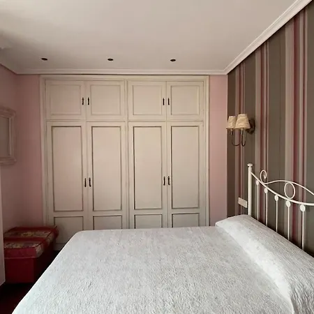 Vivienda 3 Zona Balaidos-pza. America דירה