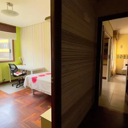 Vivienda 3 Zona Balaidos-pza. America דירה